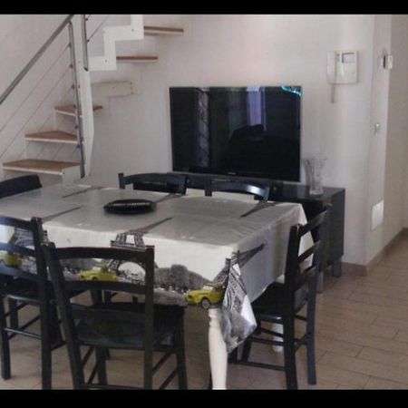 Holiday Home Michela Milano Marittima Exterior photo